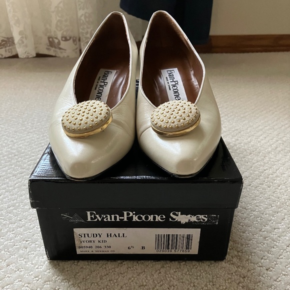 Vintage kitten heels - Picture 1 of 2